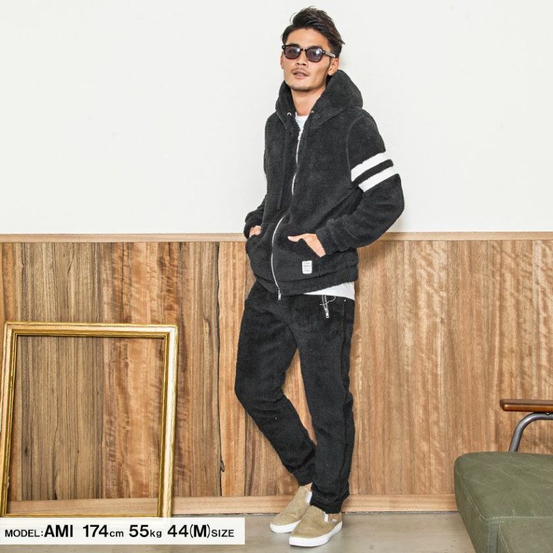 CavariA【キャバリア】リブ入り長袖ジップ セットアップ CavariA【キャバリア】リブ入り長袖ジップ セットアップ